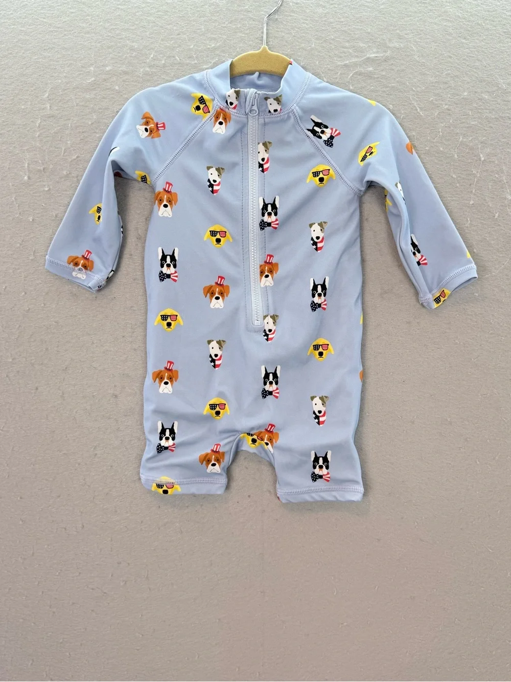 Janie & Jack. - Baby one piece swimsuit Dogs print rush guard light blue 6 -12 m